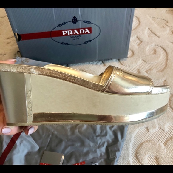 Prada Women’s Wedge Sandals Authentic Size EUR40 - Picture 12 of 14